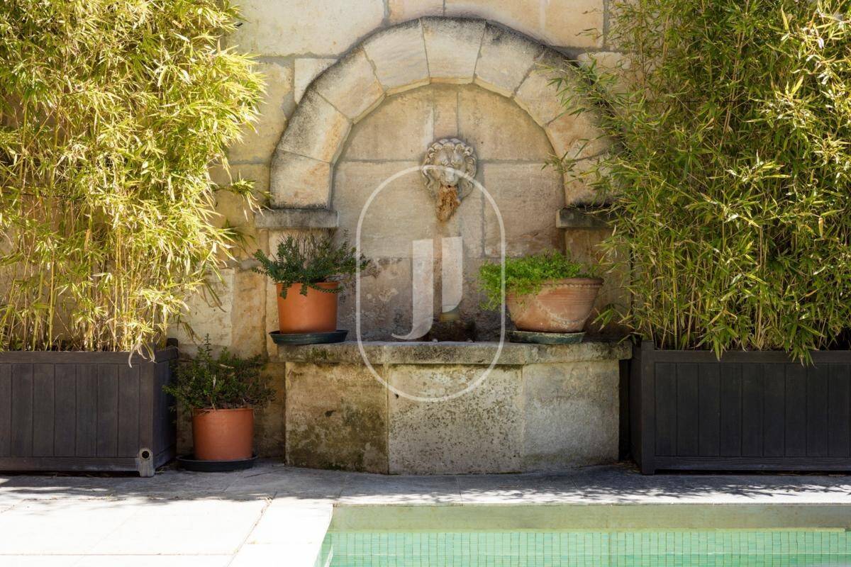 Maison à vendre, 471m², MAUSSANE LES ALPILLES