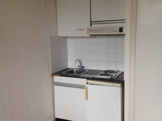 Appartement à louer 450 € 1 pièce 21 m² 4ème étage Amiens 80000