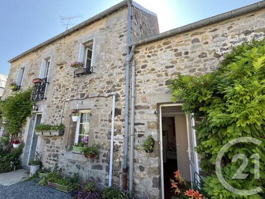 Maison à vendre 174 000 € 5 pièces 3 chambres 90 m² 860 m² de terrain Heugueville sur Sienne 50200