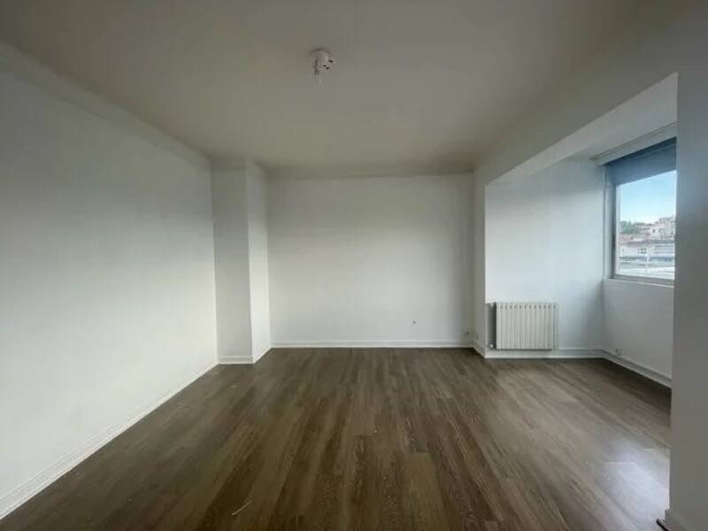 Maison à louer, 80m², AUBAGNE