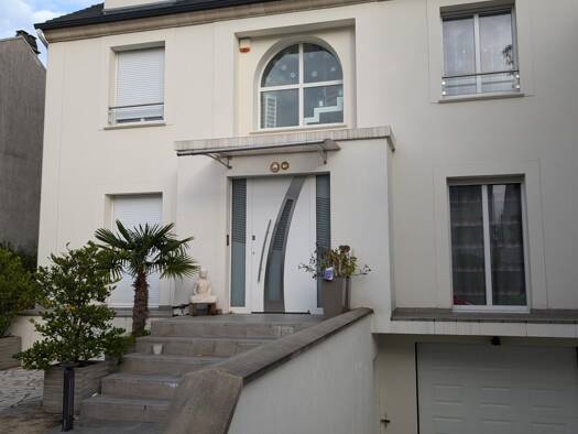 Villa à vendre - Neuf 1 100 000 € 12 pièces 4 chambres 308 m² 585 m² de terrain Les Joncs Marins-Croix d'Eau Le Perreux-sur-Marne 94170