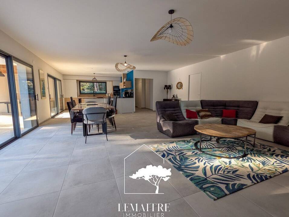Maison à vendre, 175m², LES MATHES