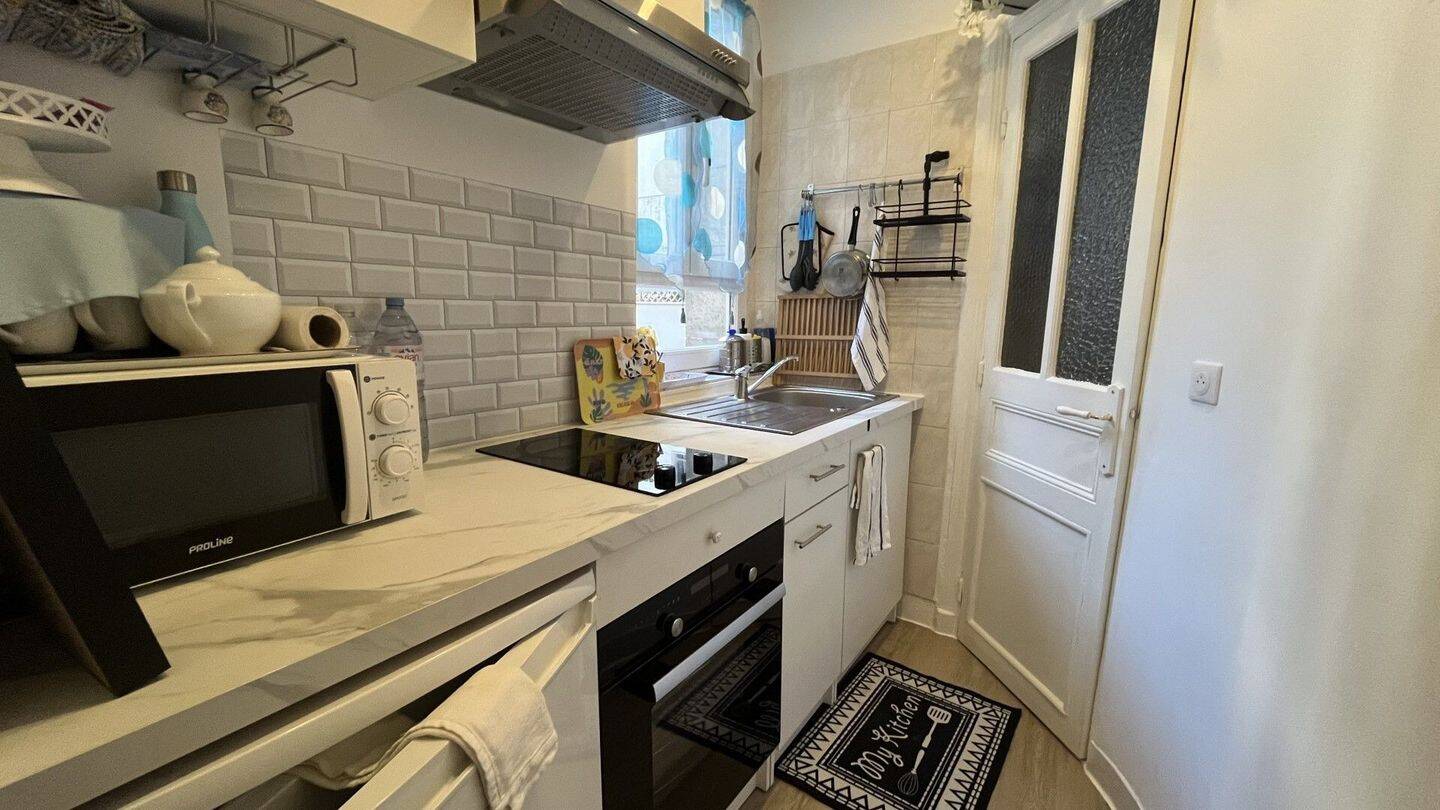 Maison à louer, 19m², LEVALLOIS PERRET
