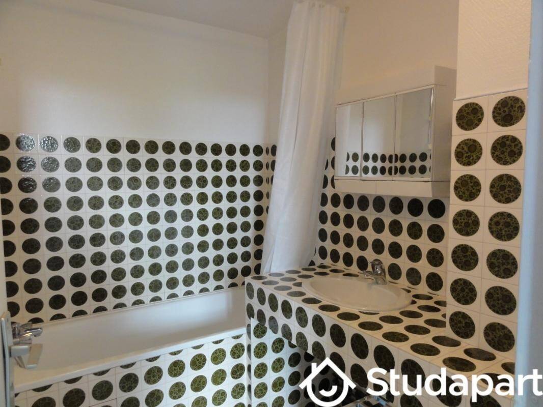 Maison à louer, 20m², POITIERS