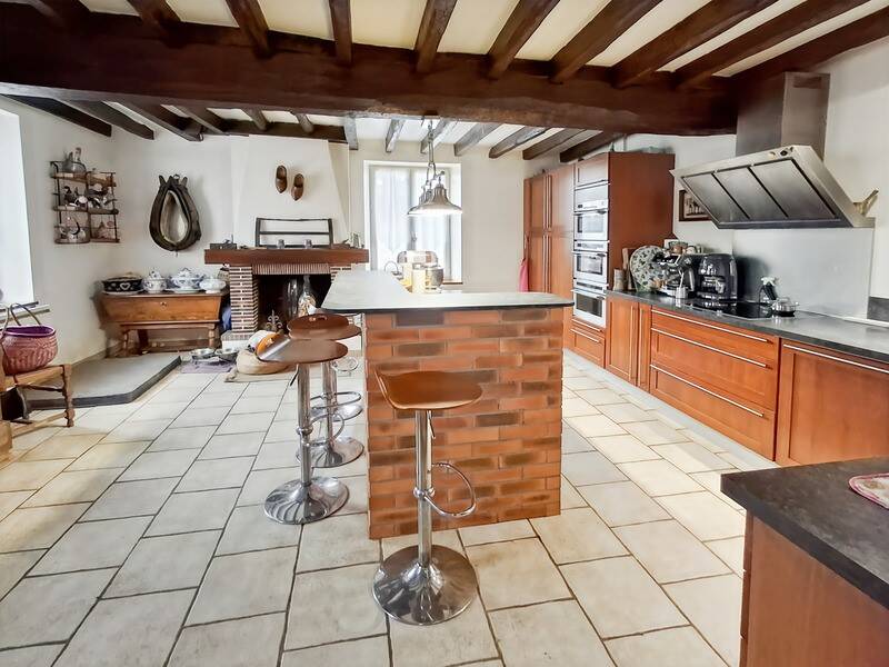 Maison à vendre, 161m², TREMBLAY LES VILLAGES