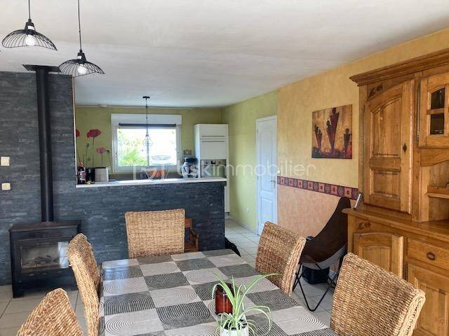 Maison à vendre, 104m², SAINT HILAIRE DU MAINE