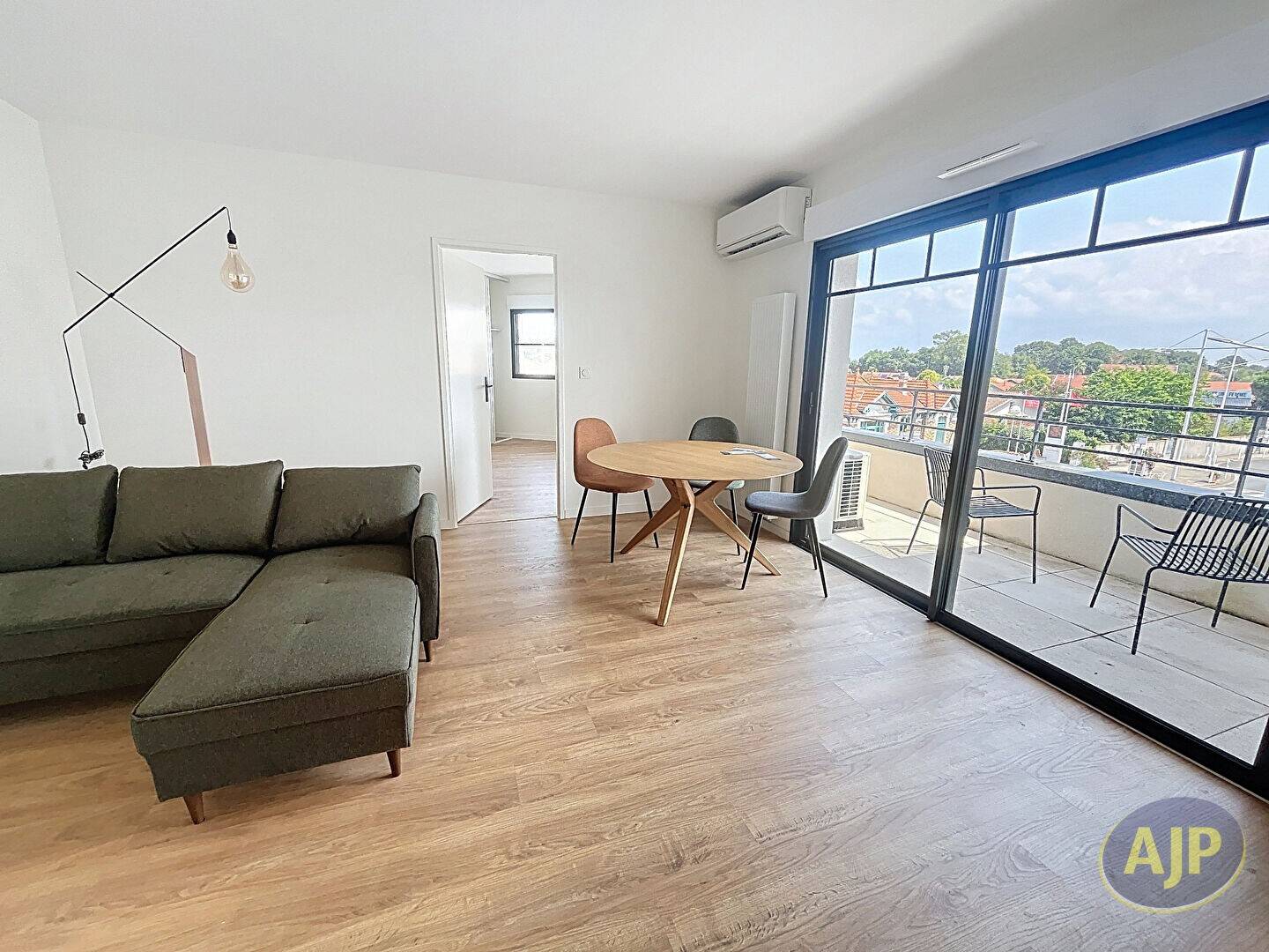 Maison à louer, 53m², GUJAN MESTRAS