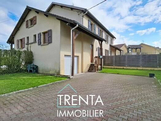 Maison jumelée à vendre 174 500 € 4 pièces 3 chambres 68 m² 250 m² de terrain Les Abrets en Dauphiné 38490