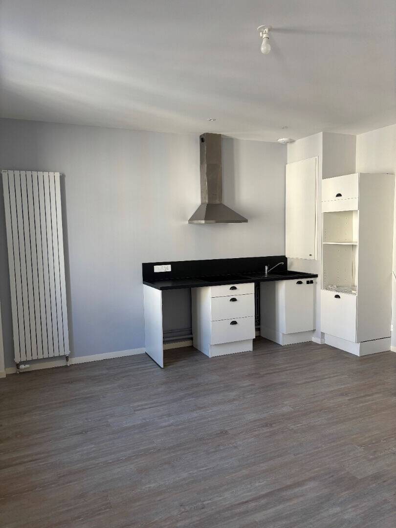 Maison à louer, 42m², CAEN