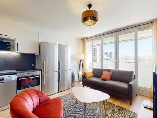 Colocation à louer 876 € 6 pièces 5 chambres 98 m² 2ème étage La Défense Puteaux 92800