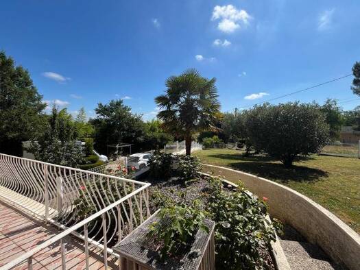 Maison à vendre 234 300 € 5 pièces 3 chambres 115 m² 1 900 m² de terrain Bordes 65190