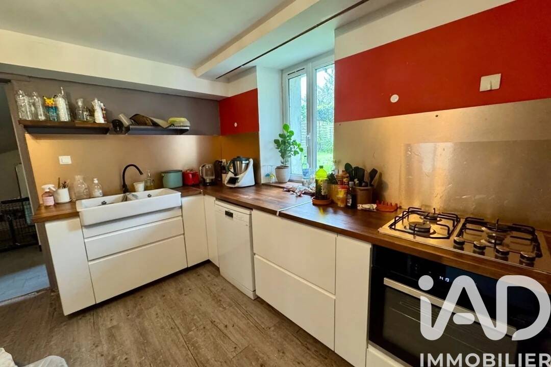 Maison à vendre, 145m², VILLEBOIS LAVALETTE