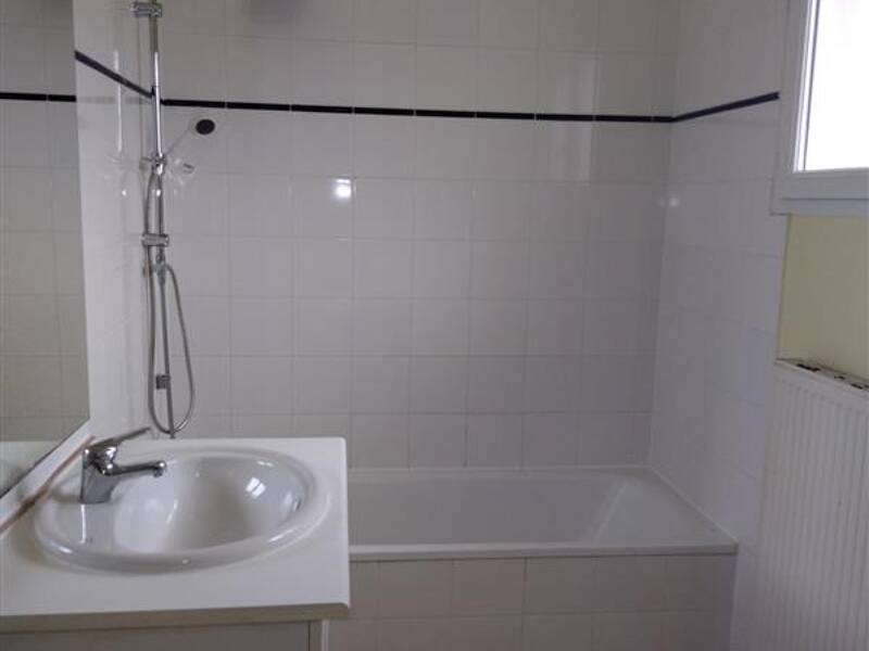 Maison à louer, 77m², GRATENTOUR