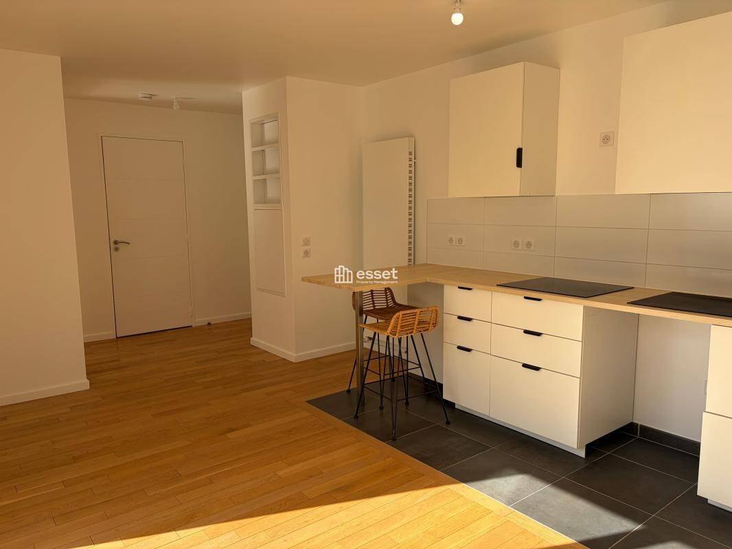 Maison à louer, 40m², SAINT MAUR DES FOSSES