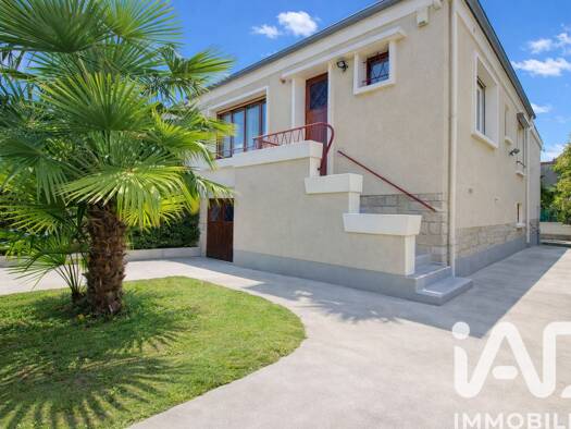 Maison à vendre 418 000 € 4 pièces 3 chambres 93 m² 321 m² de terrain Les Roches Conflans-Sainte-Honorine 78700