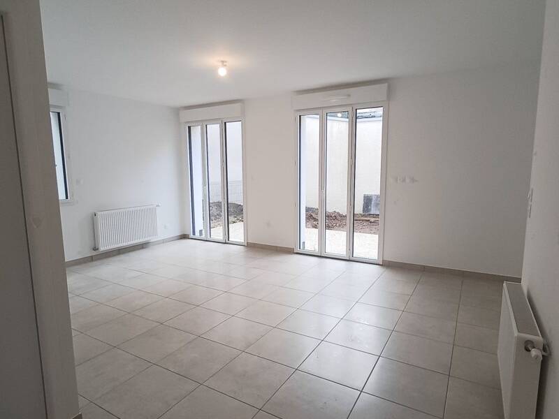 Maison à louer, 66m², LYON 8E