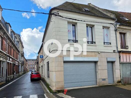 Immeuble à vendre 129 900 € La Fère 02800