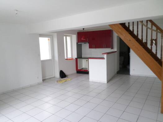 Immeuble à vendre 136 000 € 98 m² Route d'Orleans Pithiviers 45300