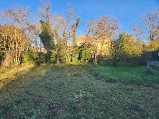 Terrain constructible viabilisé à vendre 149 000 € 404 m² de terrain Sainte-Anastasie 30190