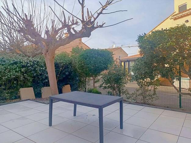 Maison à louer 765 € 3 pièces 2 chambres 47 m² 40 m² de terrain Valras-Plage 34350