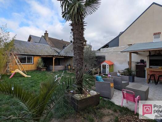 Maison à vendre 163 000 € 4 pièces 3 chambres 85 m² 223 m² de terrain Château-Renault 37110