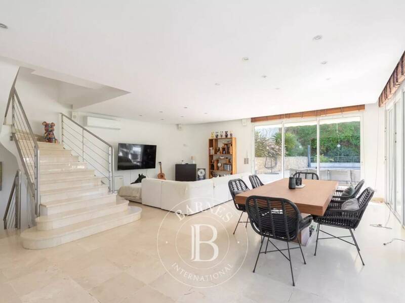 Maison à vendre, 243m², MARSEILLE 7E