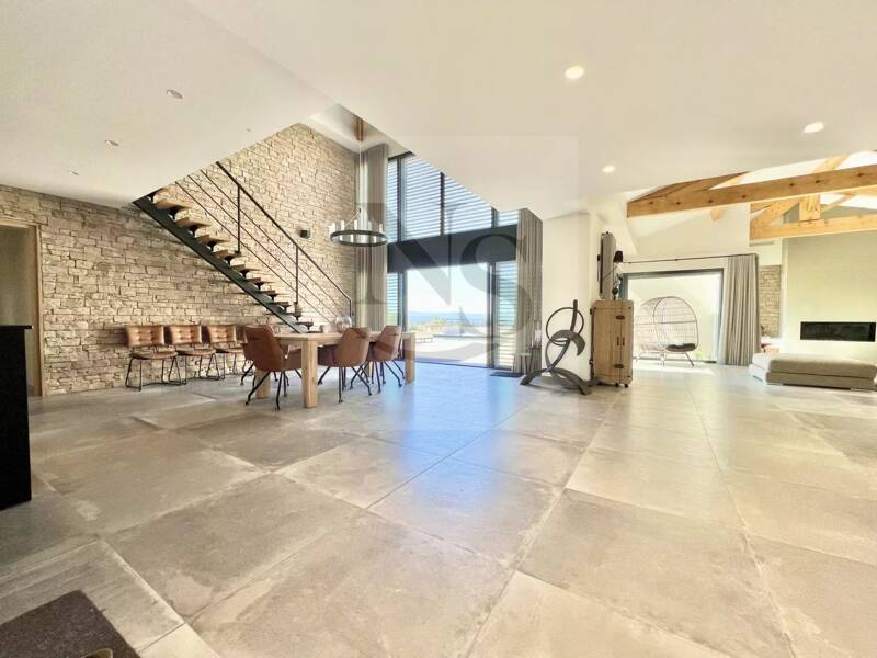 Maison à vendre, 500m², AIX EN PROVENCE