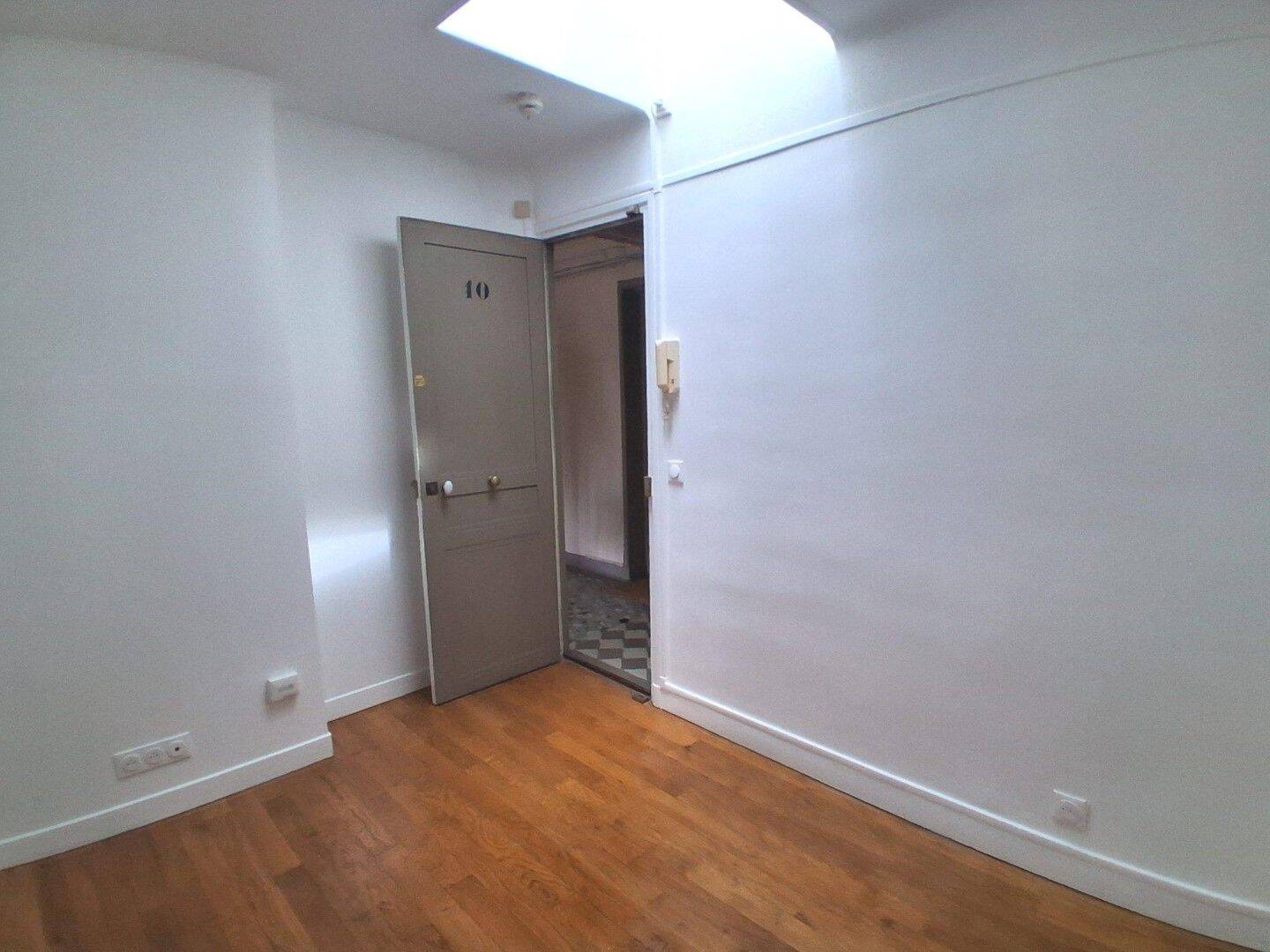 Maison à louer, 16m², ISSY LES MOULINEAUX