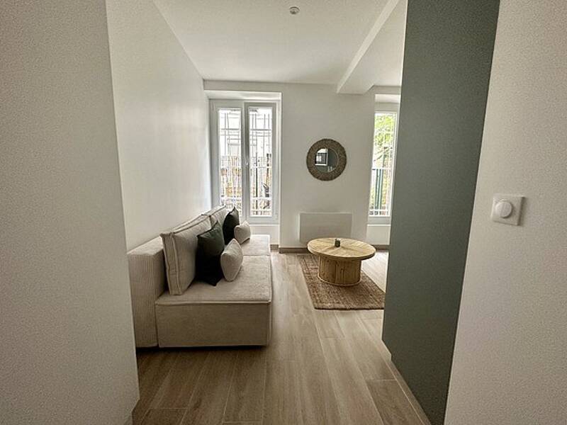 Maison à louer, 19m², PARIS 17E