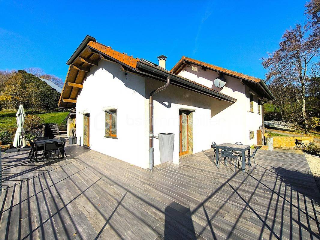 Maison à vendre, 158m², VIUZ EN SALLAZ