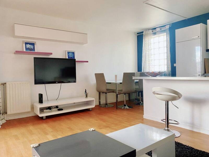 Maison à louer, 50m², COURBEVOIE