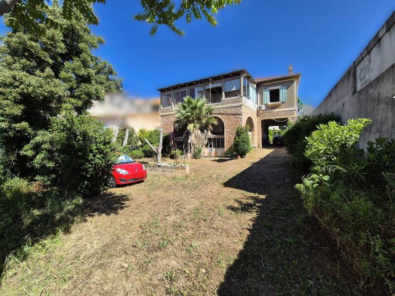 Maison à vendre, 197m², HYERES