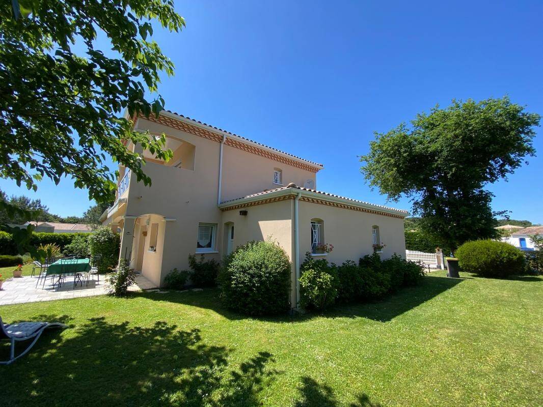 Maison à vendre, 123m², LES MATHES