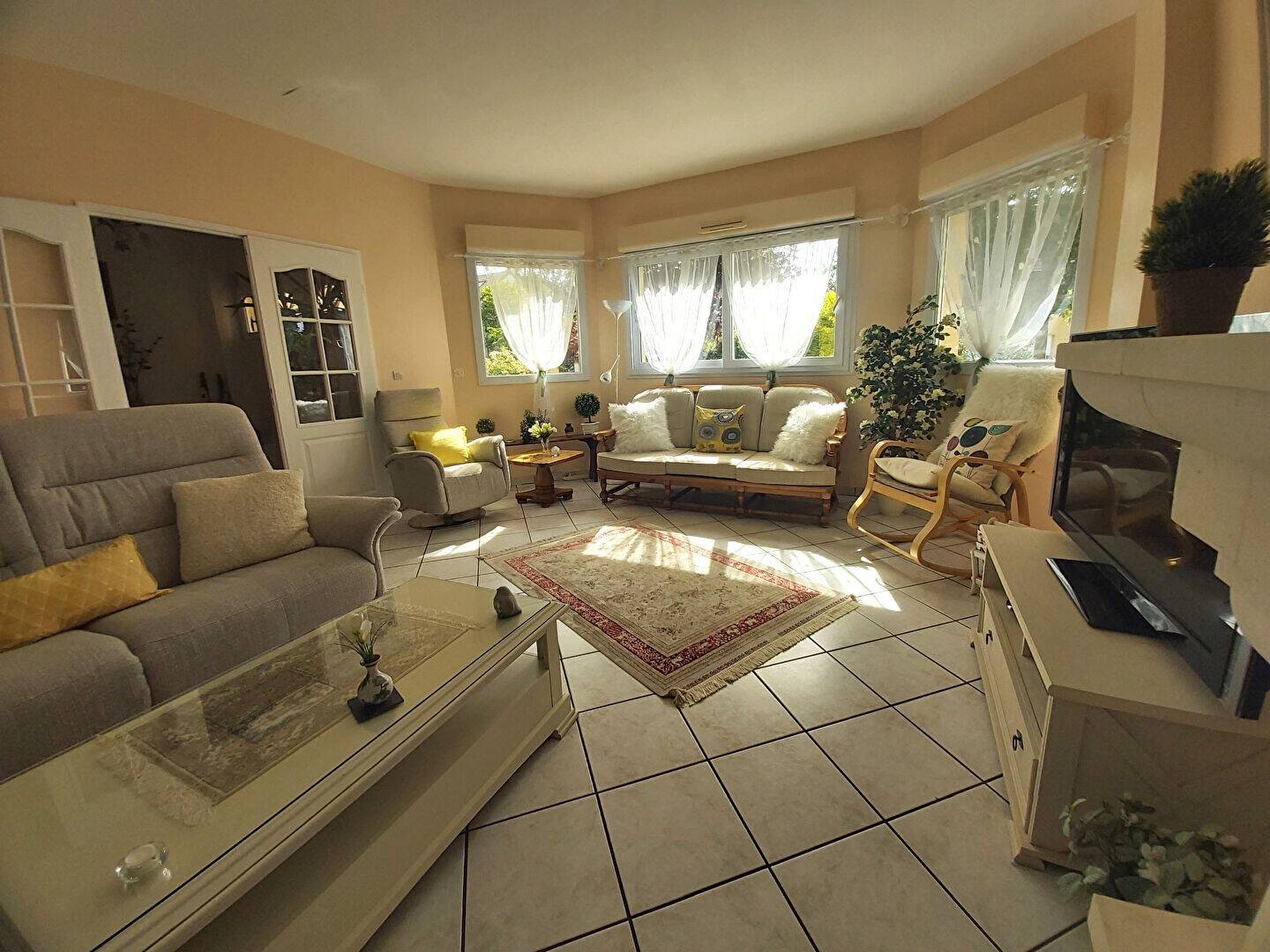 Maison à vendre, 218m², MAGNY LES HAMEAUX