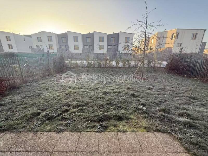 Maison à louer, 85m², BUSSY SAINT GEORGES