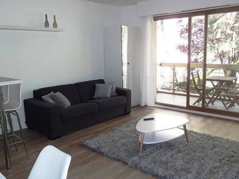 Maison à louer, 32m², PARIS 16E