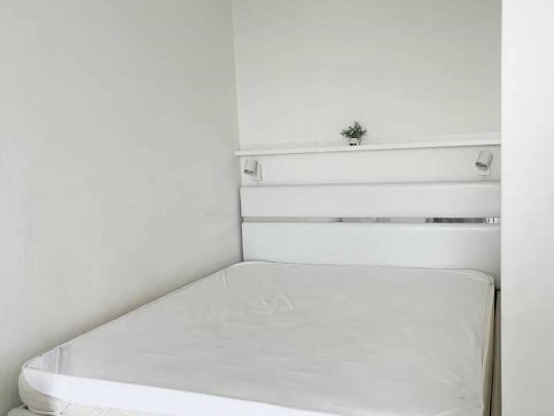 Maison à louer, 25m², PARIS 17E