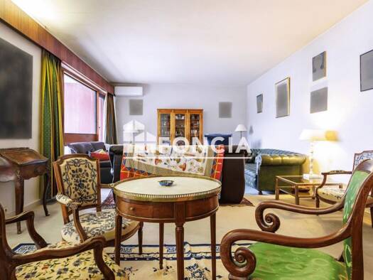 Appartement à vendre 339 000 € 5 pièces 4 chambres 165 m² Étage 3/3 Argensol Orange 84100