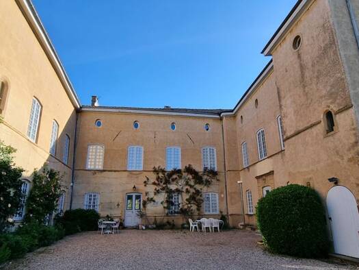 Appartement à vendre 650 000 € 6 pièces 3 chambres 190 m² Étage 2/2 Lentilly 69210