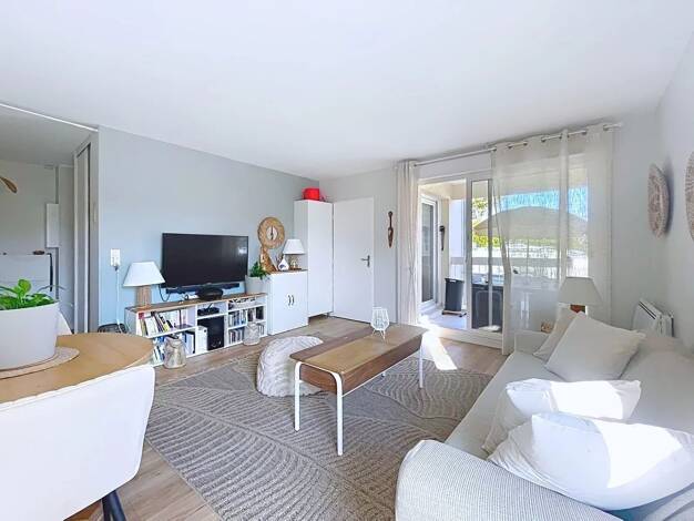 Appartement à vendre 210 000 € 2 pièces 1 chambre 46,9 m² 1er étage Yerres 91330