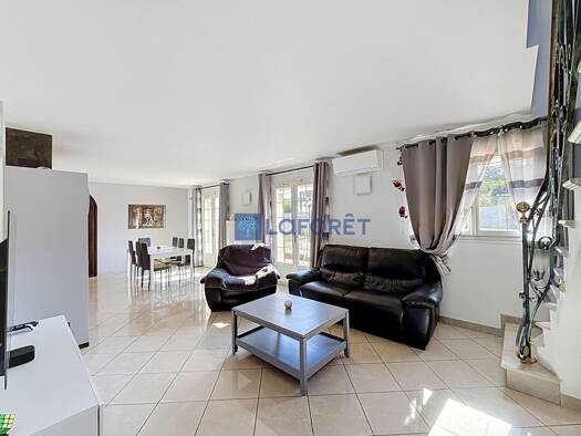 Maison à vendre 429 000 € 5 pièces 3 chambres 116 m² 1 270 m² de terrain Saintry-sur-Seine 91250