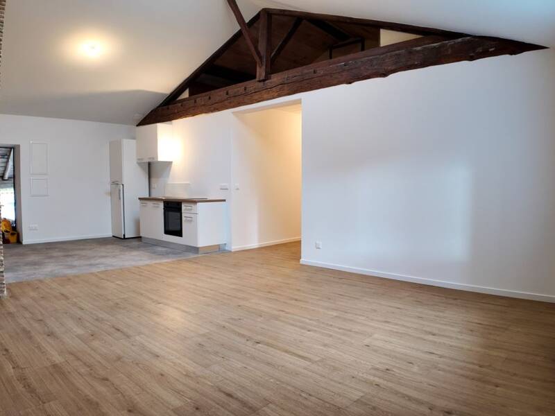 Maison à louer, 81m², CHESSY