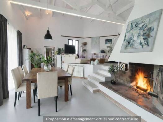 Villa à vendre 663 500 € 7 pièces 6 chambres 220 m² 1 123 m² de terrain Avenue de Marseille-Liourat Vitrolles 13127