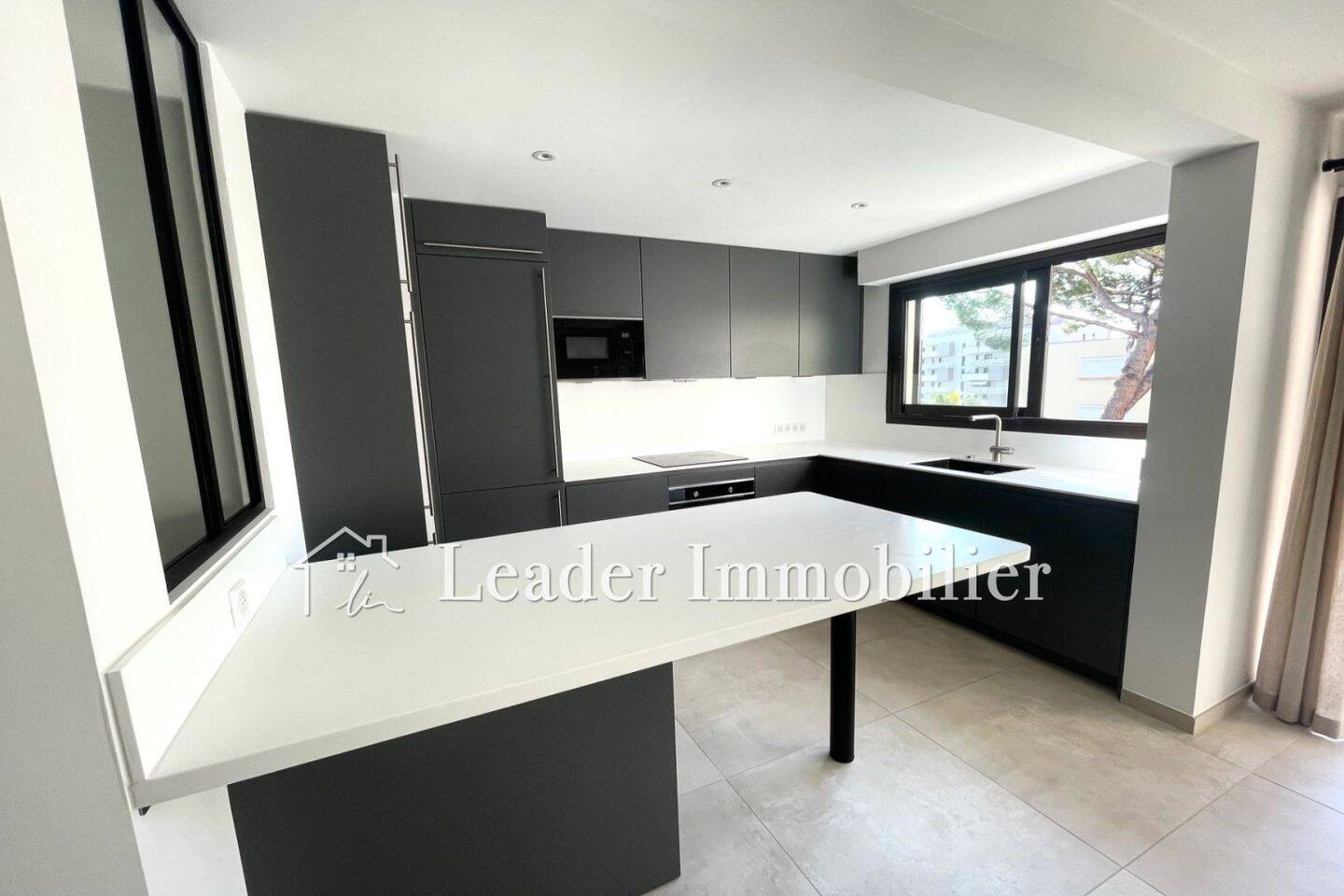 Maison à louer, 48m², ANTIBES