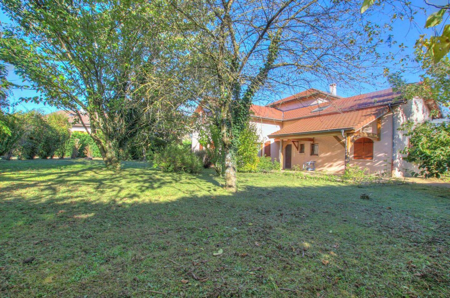 Maison à vendre, 193m², SAINT JEAN DE GONVILLE