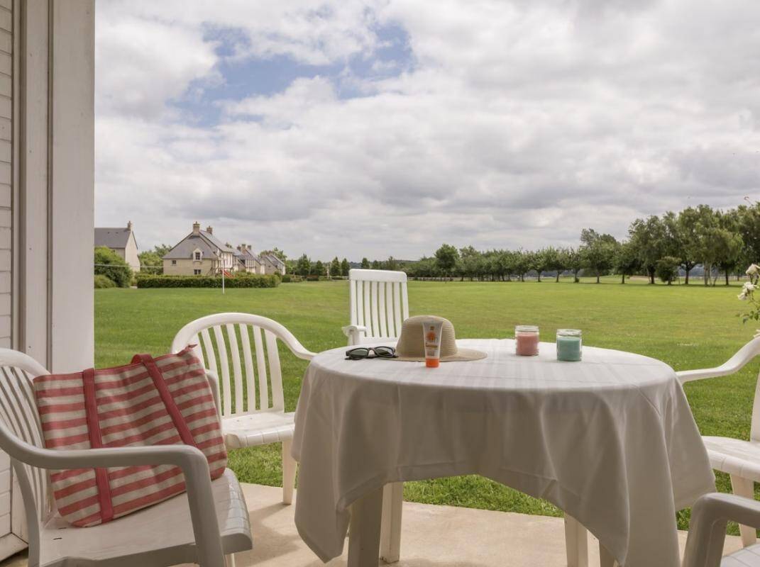 Maison à vendre, 32m², PORT EN BESSIN HUPPAIN