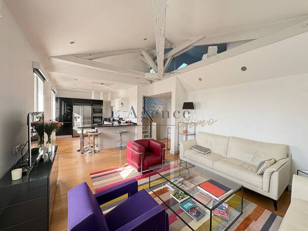 Appartement à vendre 525 000 € 4 pièces 3 chambres 80 m² Étage 3/3 Centre-Hôtel de Ville Chantilly 60500