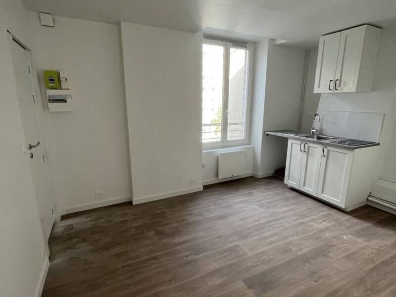 Maison à louer, 14m², PARIS 18E