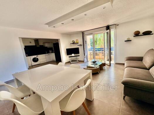 Appartement à vendre 256 000 € 4 pièces 3 chambres 85 m² Étage 1/3 Village Sud Canet-en-Roussillon 66140