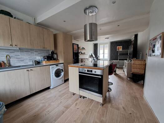 Maison à vendre 90 750 € 2 pièces 1 chambre 55 m² 176 m² de terrain Courteille-Bord de Sarthe Alençon 61000